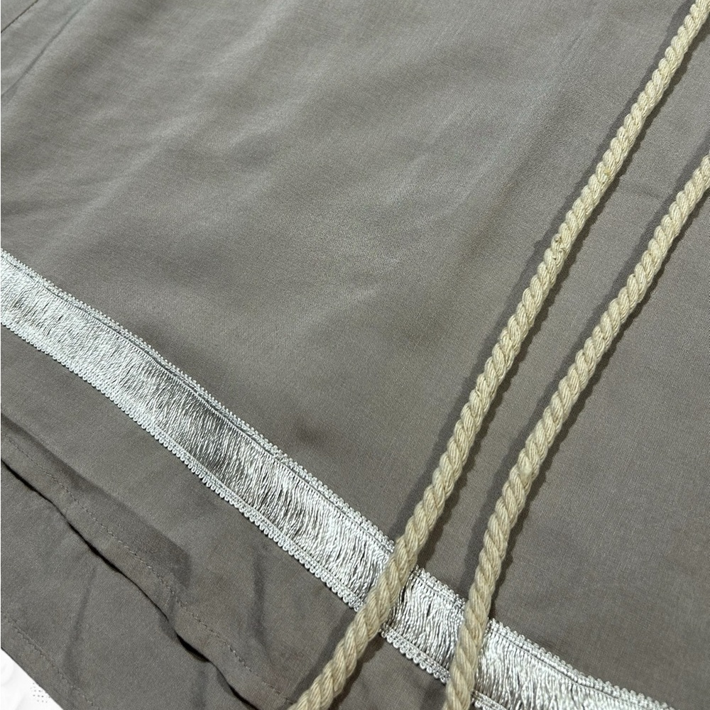 Cute Tan Skirt With Rope Drawstring. - Picture 5 of 14